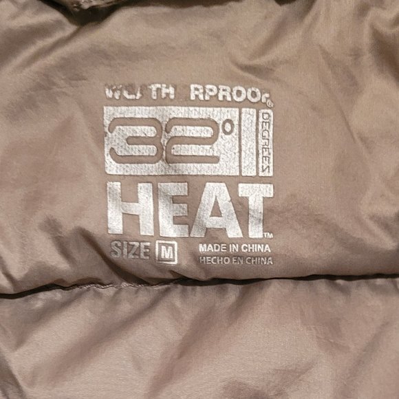 32 Degrees Women's Puffer Vest- Size M - Picture 4 of 5